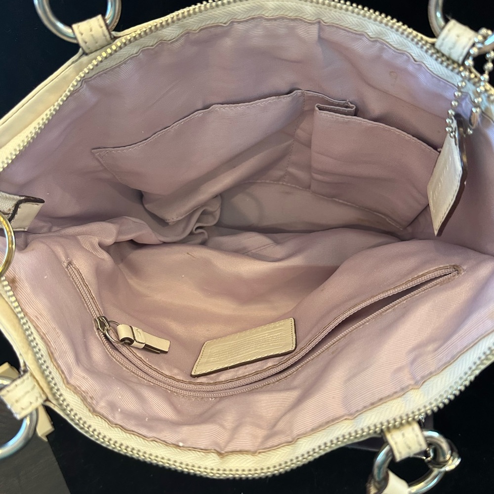 Coach 2009 Purple Signature Carriage Print Tote with Metallic Cream Trim - Picture 6 of 9